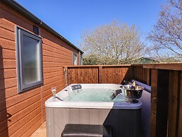 Honeysuckle Lodge