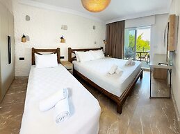 Nuriye Alacati