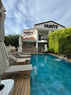 Nuriye Alacati