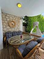 Nuriye Alacati