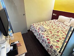 I-HOUSE