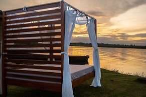Sundiata Beach Resort