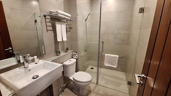 Joli Hotel