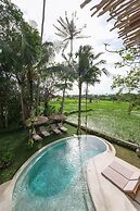 Sealuna Villas