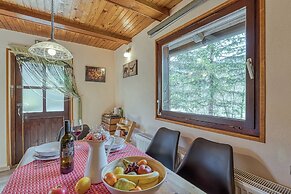 Rozi's Riverside Cottage