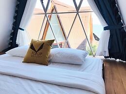 Flyup Resort