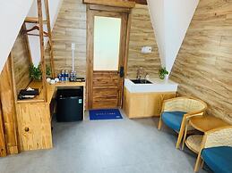 Flyup Resort