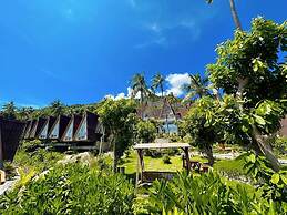 Flyup Resort