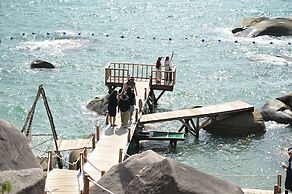 Flyup Resort