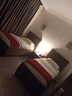 Tamrah Suites Hotel