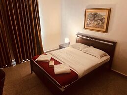 Tamrah Suites Hotel