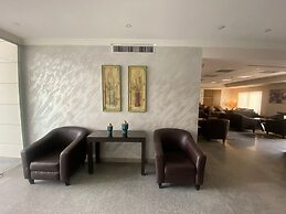 Tamrah Suites Hotel