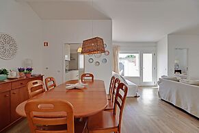 Vilamoura Golf Villa 1 by Homing