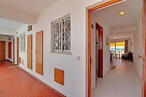 Albufeira Ocean View 1 by Homing