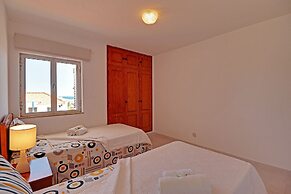 Albufeira Ocean View 1 by Homing