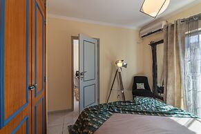 Faro Airport Flat 4 by Homing