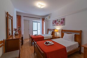 Quarteira Ocean View by Homing