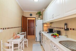 Quarteira Ocean View by Homing