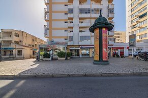 Quarteira Ocean View by Homing