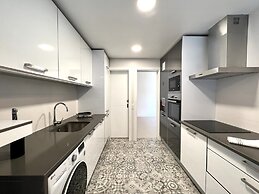 Vilamoura Prestige With Pool by Homiing