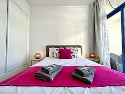Vilamoura Prestige With Pool by Homiing