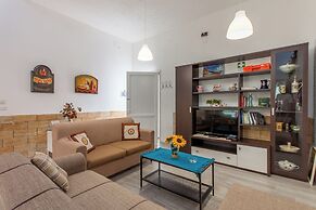 Alcamo Pool House