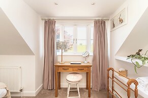 Tokenhill Cottage
