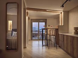 Laura Suites