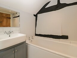 Pool Cottage