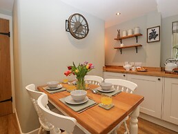Pool Cottage