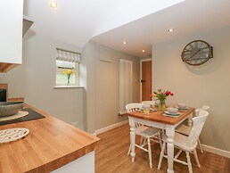 Pool Cottage