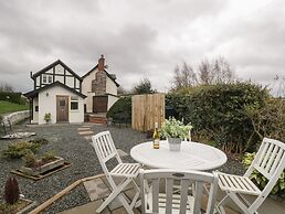 Pool Cottage