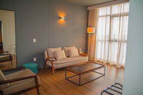 Midland Hotel & Resort