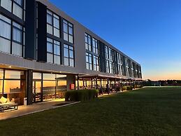 Midland Hotel & Resort
