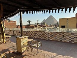 Osiris pyramids view inn
