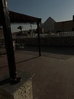 Osiris pyramids view inn
