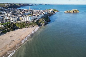 The Cwtch - 2 Bedroom Apartment - Tenby