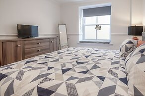 The Cwtch - 2 Bedroom Apartment - Tenby