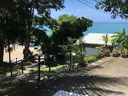 Koh Sirey Beachfront Pool Villa