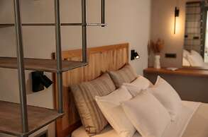 Makava Suites Naxos