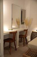 Makava Suites Naxos