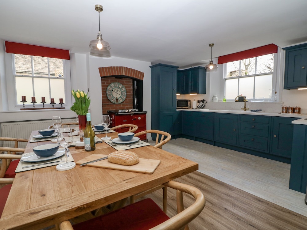 Ellie's Cottage