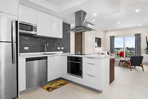 Bocobay Aracari Condo Hotel