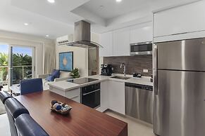Bocobay Aracari Condo Hotel