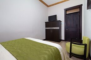 Hotel Majestic 2 by HHG