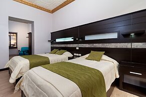 Hotel Majestic 2 by HHG