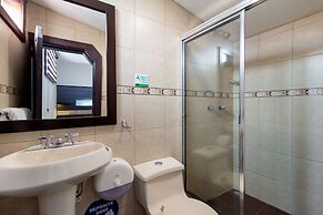 Hotel Majestic 2 by HHG