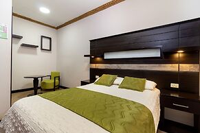Hotel Majestic 2 by HHG