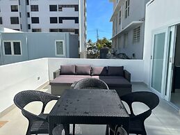 Gorgeous 1-Bedroom Beachside Suite