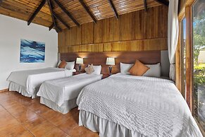 Hotel H4